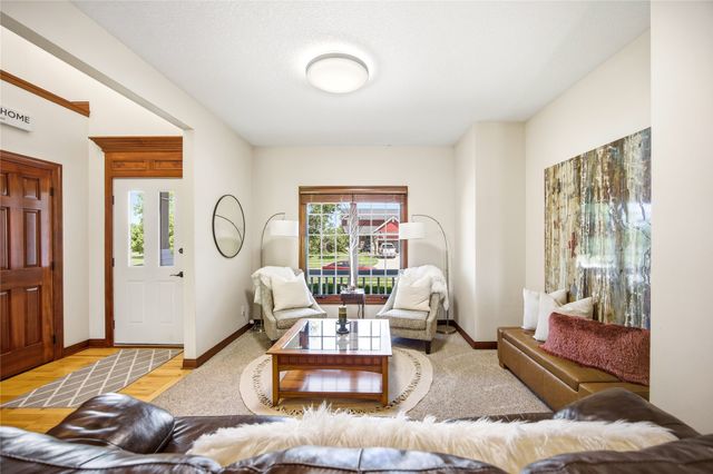 3007 SE 17th Street, Ankeny, IA 50021