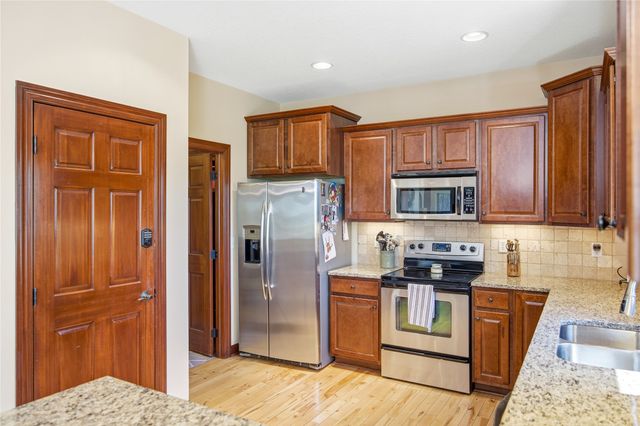 3007 SE 17th Street, Ankeny, IA 50021