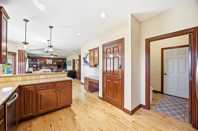 3007 SE 17th Street, Ankeny, IA 50021