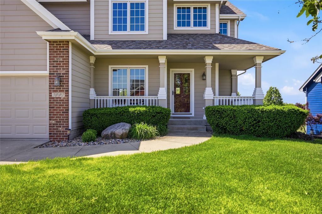 3007 SE 17th Street, Ankeny, IA 50021