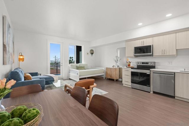 2724 El Cajon Blvd 604, San Diego, CA 92104