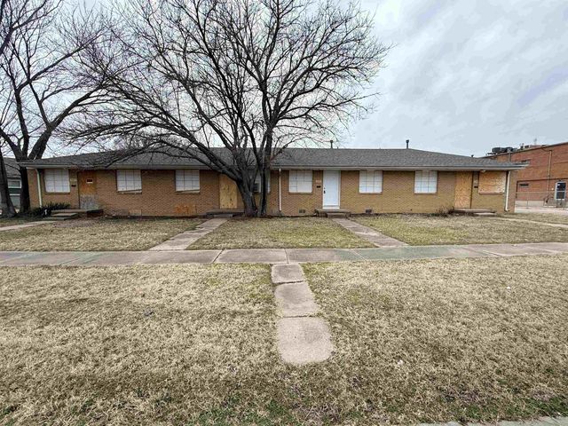 535 S Hunter St, Wichita, KS 67207