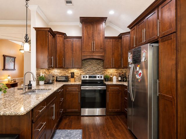 1122 Dove Drive, Garland, TX 75040