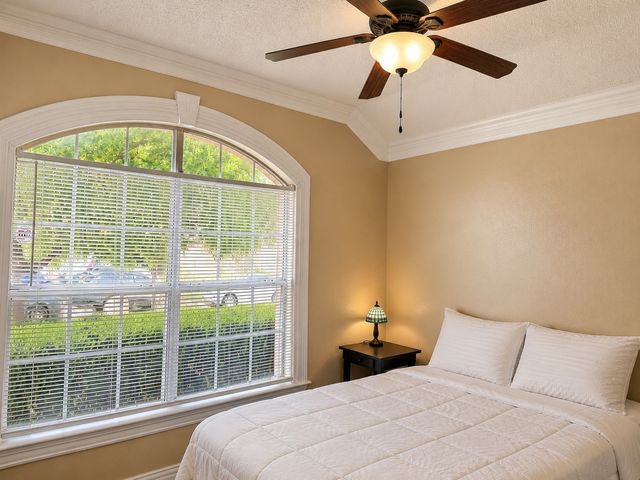 1122 Dove Drive, Garland, TX 75040