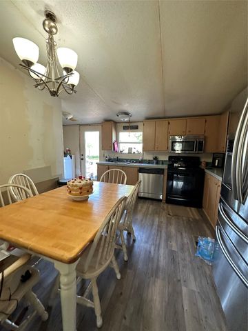 1074 County Road 142, Kaufman, TX 75142