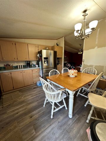 1074 County Road 142, Kaufman, TX 75142