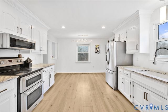 3735 W Autumn Dr, Dinwiddie, VA 23803