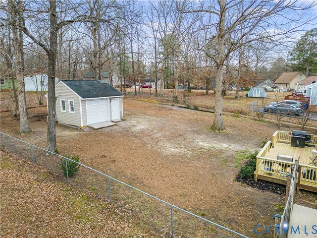 3735 W Autumn Dr, Dinwiddie, VA 23803