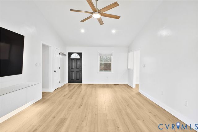 3735 W Autumn Dr, Dinwiddie, VA 23803