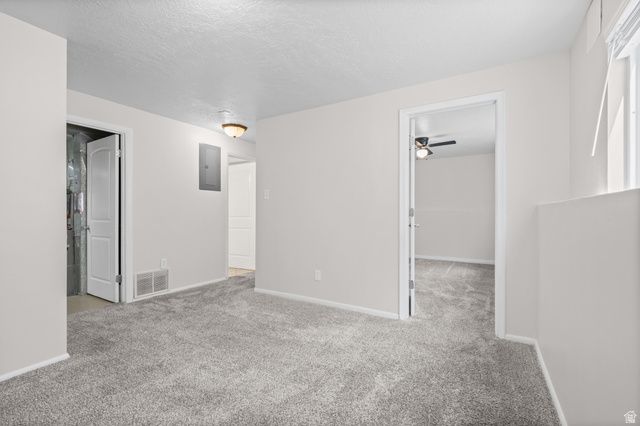 3041 S ROUNDTABLE RD, West Valley City, UT 84120