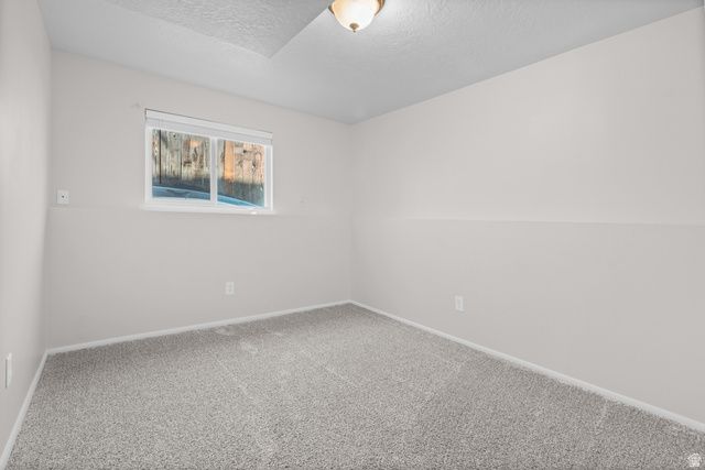 3041 S ROUNDTABLE RD, West Valley City, UT 84120