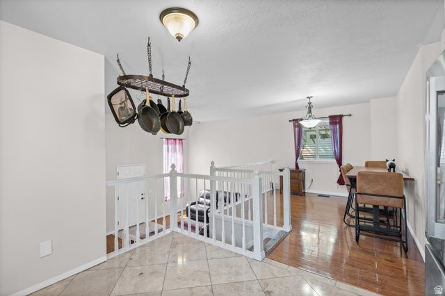 3041 S ROUNDTABLE RD, West Valley City, UT 84120