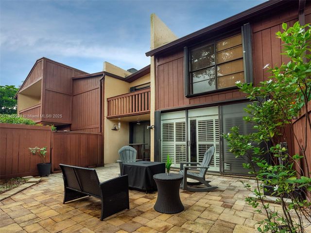 6547 SW 116th Pl E, Miami, FL 33173