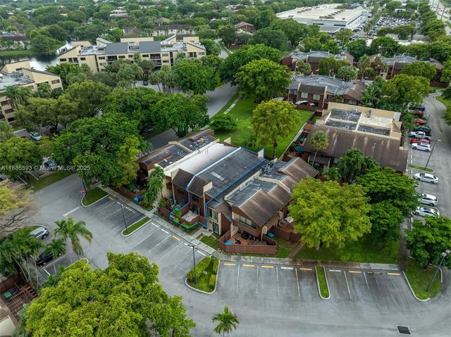 6547 SW 116th Pl E, Miami, FL 33173