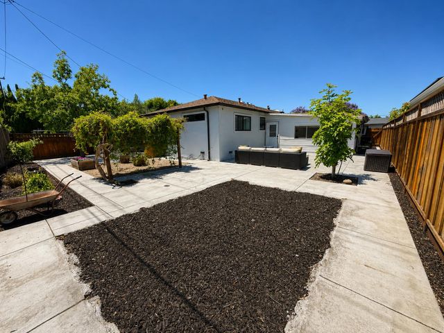 2155 Amethyst Drive, Santa Clara, CA 95051
