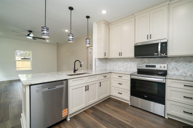 840 Devereaux st, Jacksonville, TX 75766