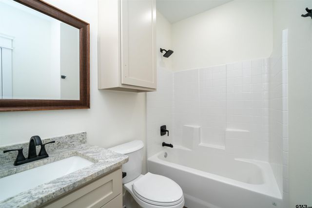 840 Devereaux st, Jacksonville, TX 75766