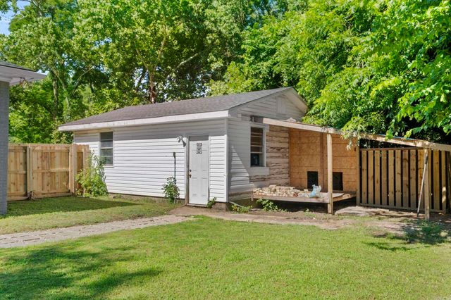 108 N Linden, Cabot, AR 72023