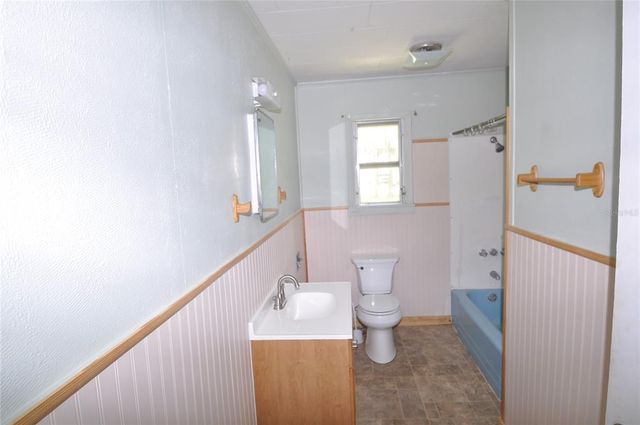 18491 NE STATE ROAD 121, Williston, FL 32696