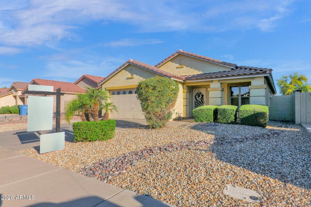 1074 E ARABIAN Drive, Gilbert, AZ 85296 — photo 2