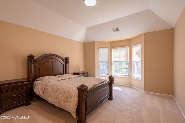 28 Tall Oaks Drive, Monroe, NJ 08831
