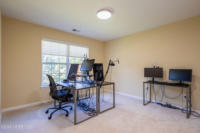 28 Tall Oaks Drive, Monroe, NJ 08831