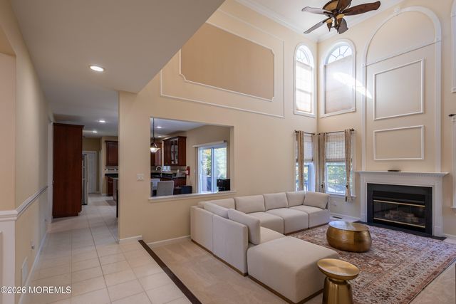 28 Tall Oaks Drive, Monroe, NJ 08831