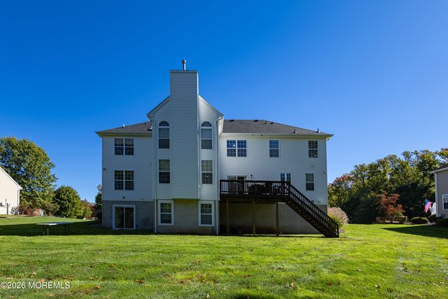 28 Tall Oaks Drive, Monroe, NJ 08831