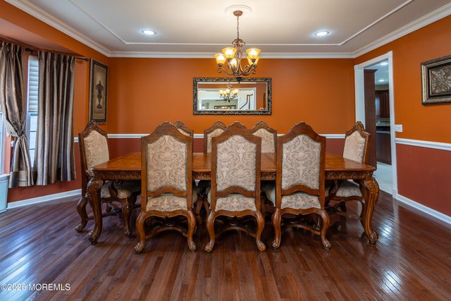 28 Tall Oaks Drive, Monroe, NJ 08831