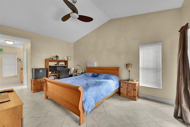 5149 NW 47th Avenue, Coconut Creek, FL 33073