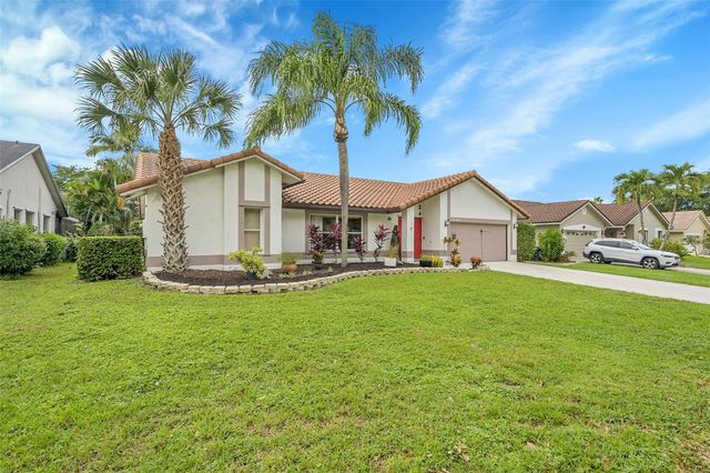 5149 NW 47th Avenue, Coconut Creek, FL 33073