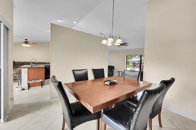 5149 NW 47th Avenue, Coconut Creek, FL 33073