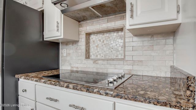 4067 Gilman Ave, Louisville, KY 40207