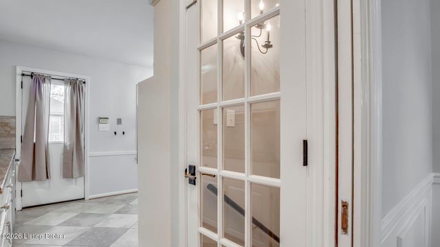 4067 Gilman Ave, Louisville, KY 40207