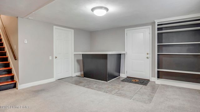 4067 Gilman Ave, Louisville, KY 40207