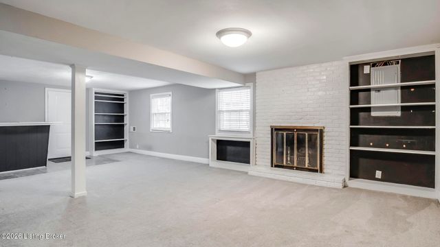 4067 Gilman Ave, Louisville, KY 40207