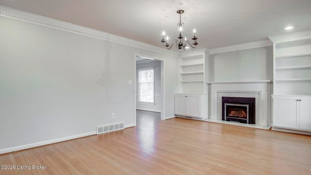 4067 Gilman Ave, Louisville, KY 40207