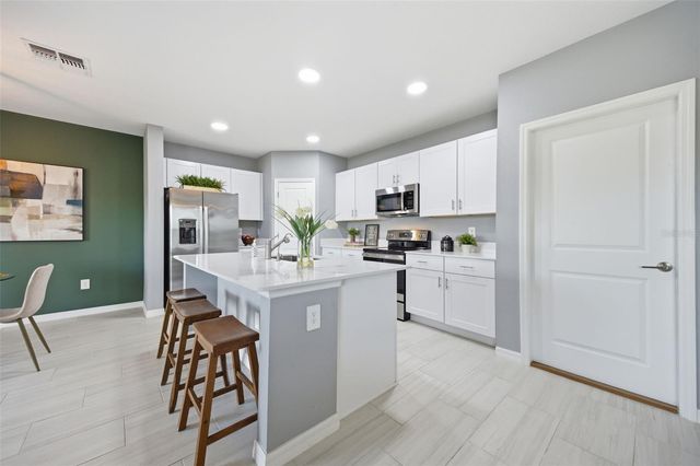 2509 VICTORIOUS FALLS AVENUE, Plant City, FL 33565