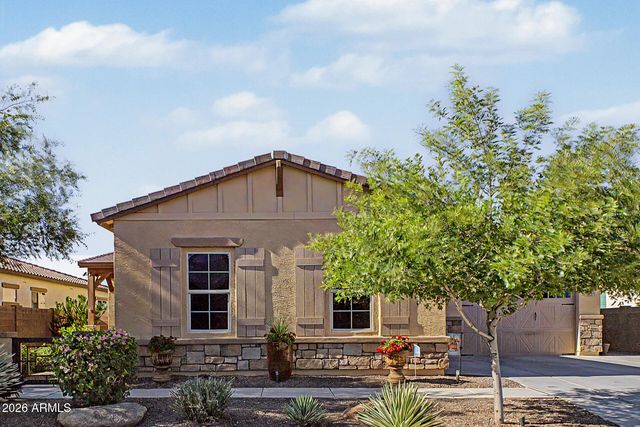 17232 W ECHO Lane, Waddell, AZ 85355