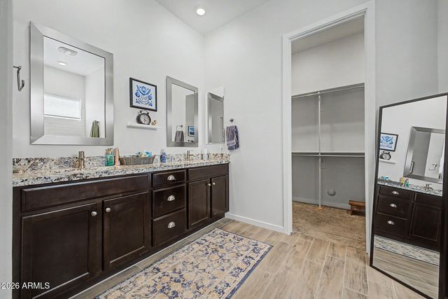 17232 W ECHO Lane, Waddell, AZ 85355