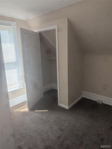 4737 Beacon Avenue, St Louis, MO 63120