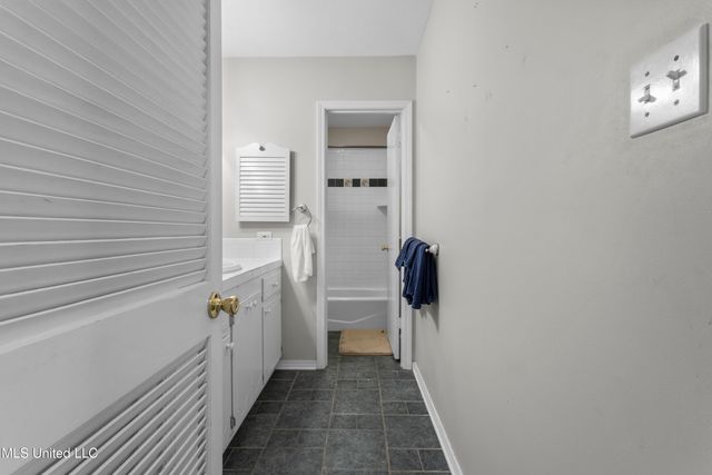 515 Mockingbird Drive, Long Beach, MS 39560