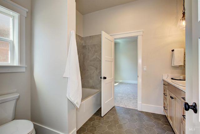 7130 S Cadence Ave, Meridian, ID 83642