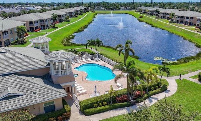 6604 7TH AVENUE CIRCLE W 6604, Bradenton, FL 34209