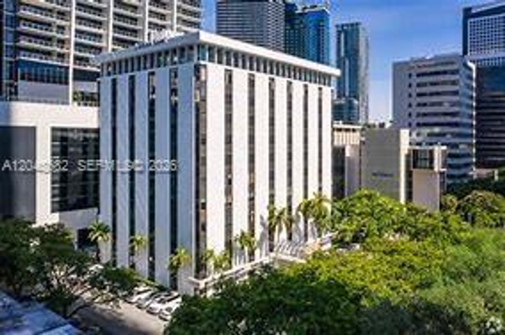 1000 Brickell Avenue 7F, Miami, FL 33131