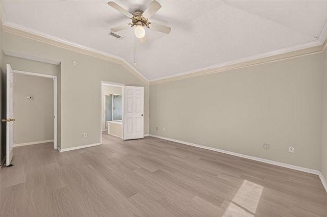 9202 Desirable Drive, La Porte, TX 77571