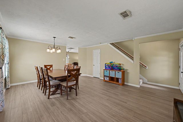 283 Indian Falls S, Montgomery, TX 77316