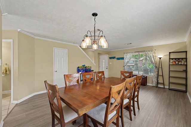283 Indian Falls S, Montgomery, TX 77316