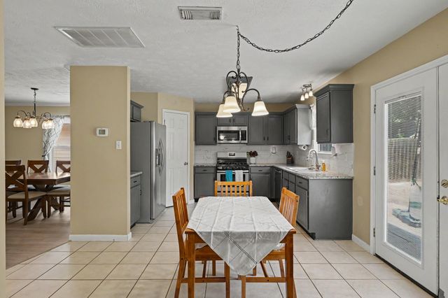 283 Indian Falls S, Montgomery, TX 77316