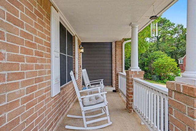283 Indian Falls S, Montgomery, TX 77316